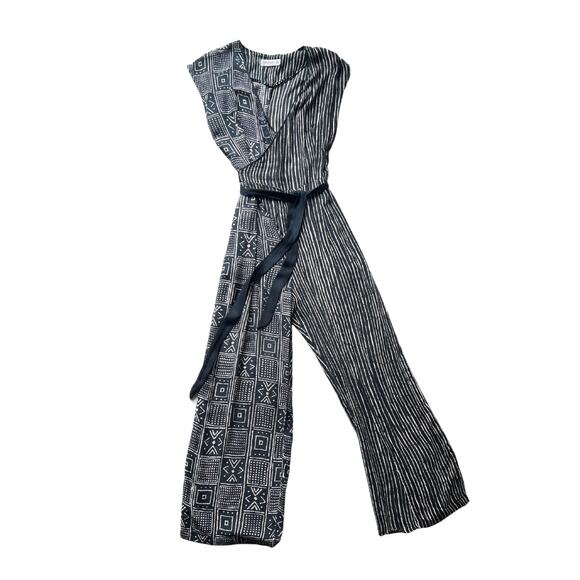 Ethnologie Dark Blue and White Short Sleeve Wrap Jumpsuit - XS - Picture 1 of 10